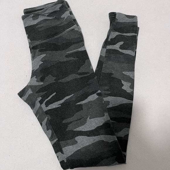 GARAGE CAMO LEGGINGS - Picture 2 of 5